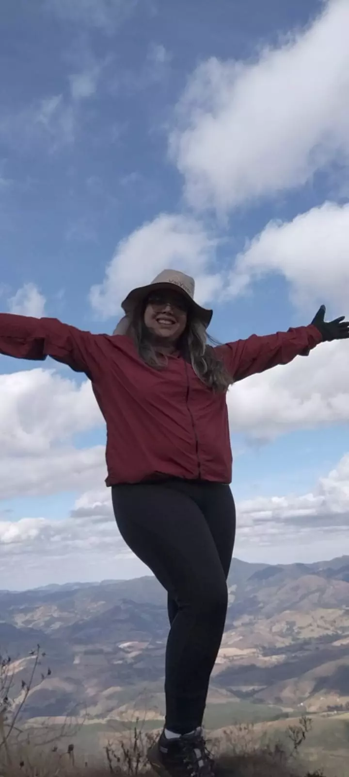 Jaqueline de Souza Oliveira 1