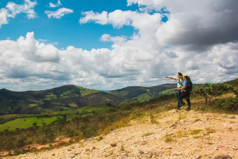 Travessia da serra de Luminárias